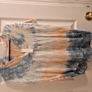 OLIVIACEOUS Women's TOP Medium